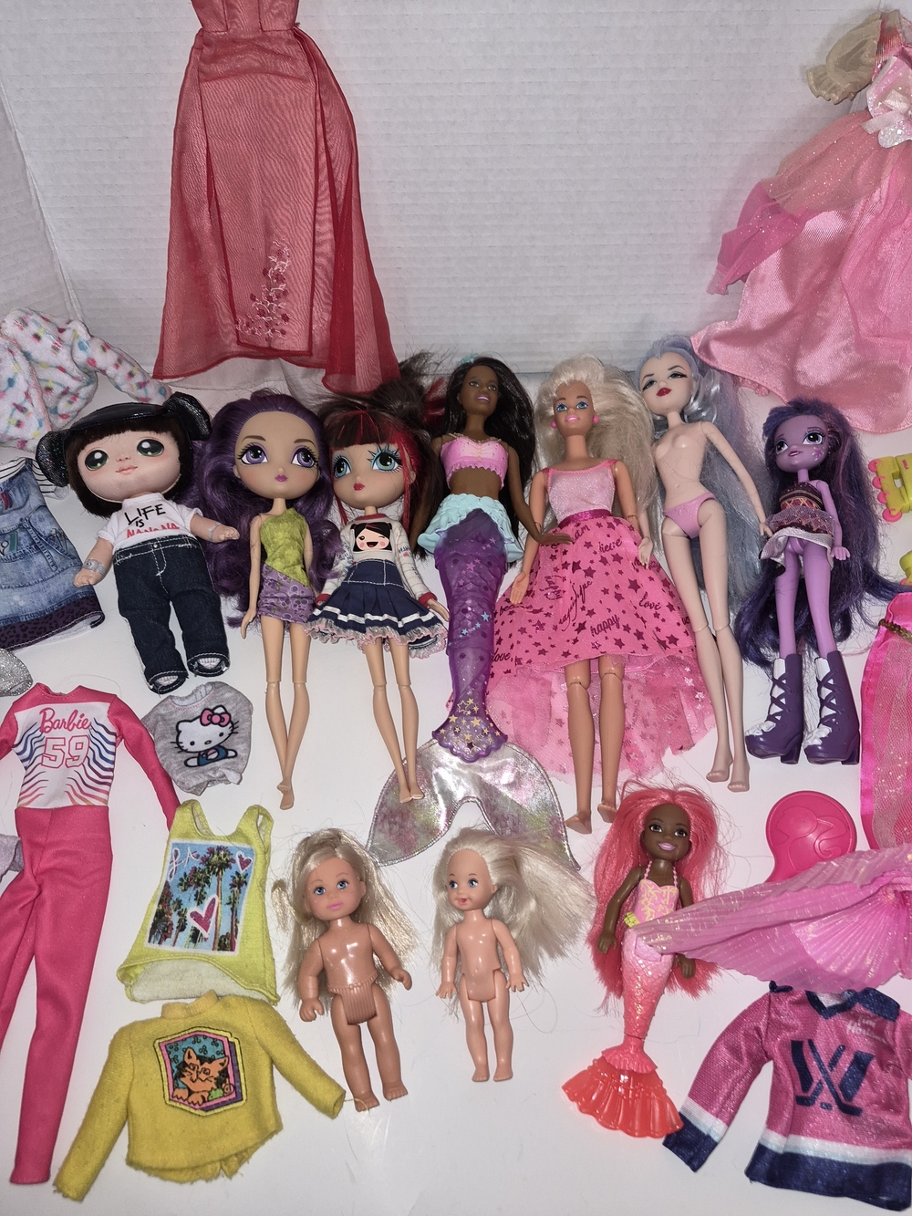 Mixed Doll Lot Barbies, La Dee Da, Winx, MLP, Baby Dolls, Clothing - Picture 3 of 8